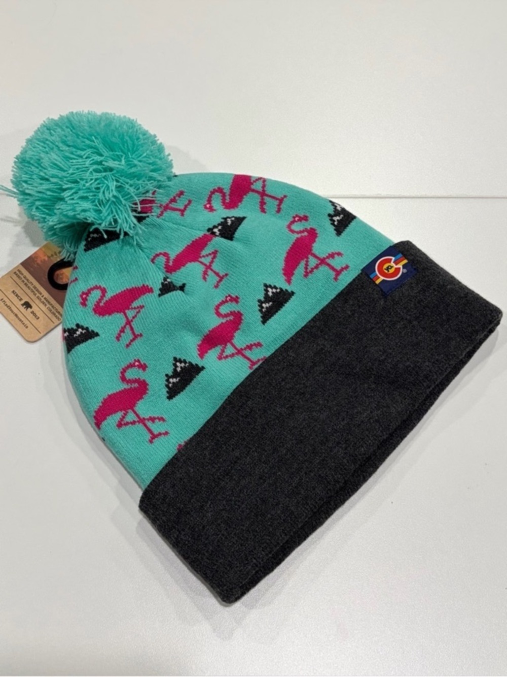 YoColorado Adult Flamingo Beanie Hat Winter NWT Pink Teal - Picture 4 of 7